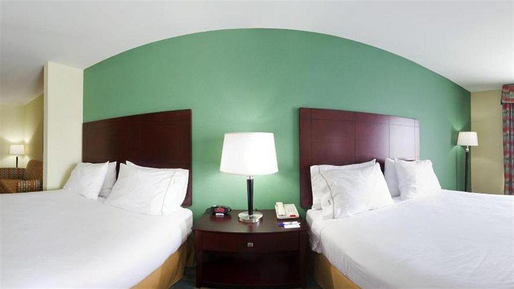 Holiday Inn Express Hotel & Suites Thornburg-S. Fredericksburg By Ihg Extérieur photo