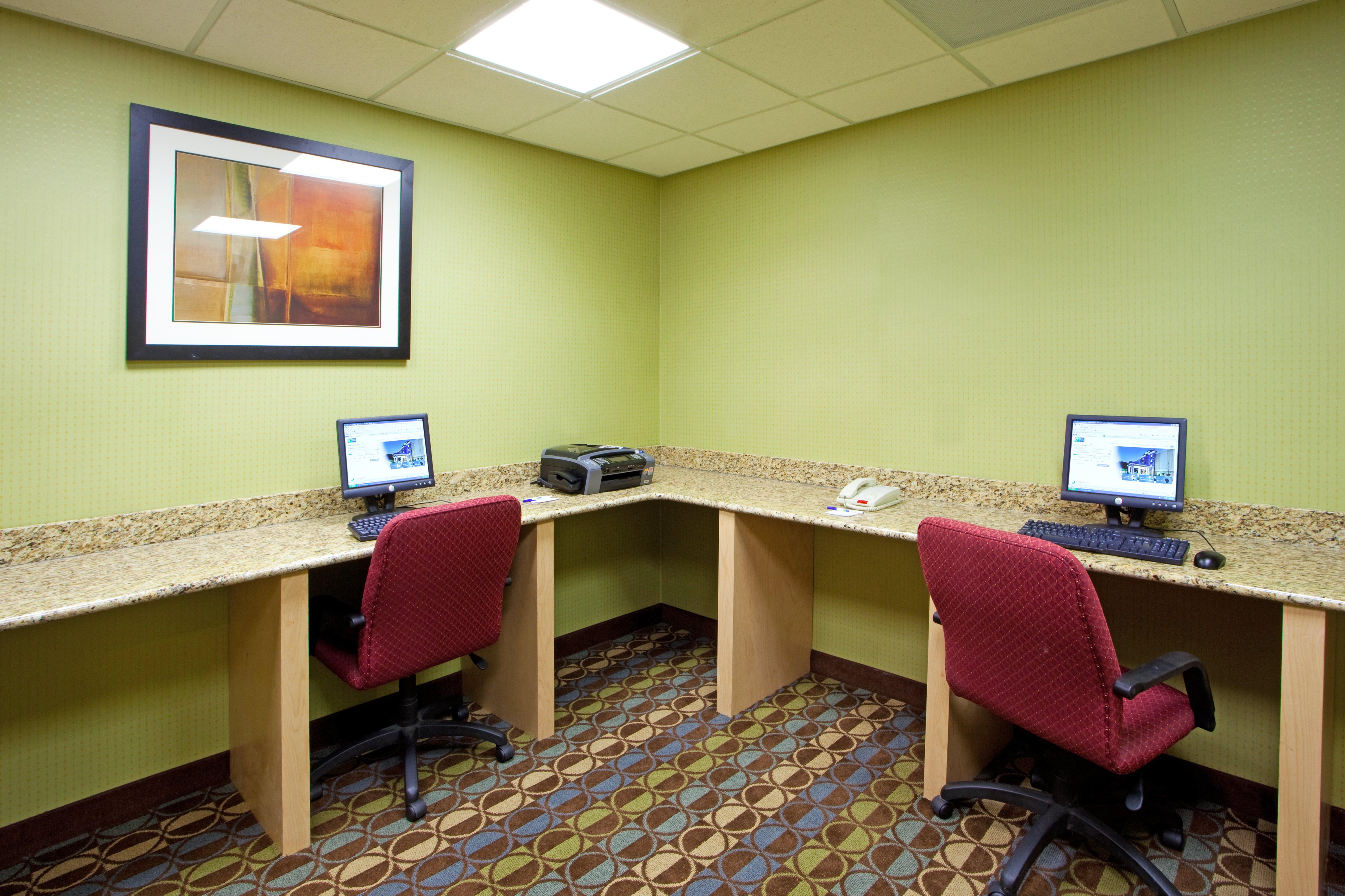 Holiday Inn Express Hotel & Suites Thornburg-S. Fredericksburg By Ihg Extérieur photo