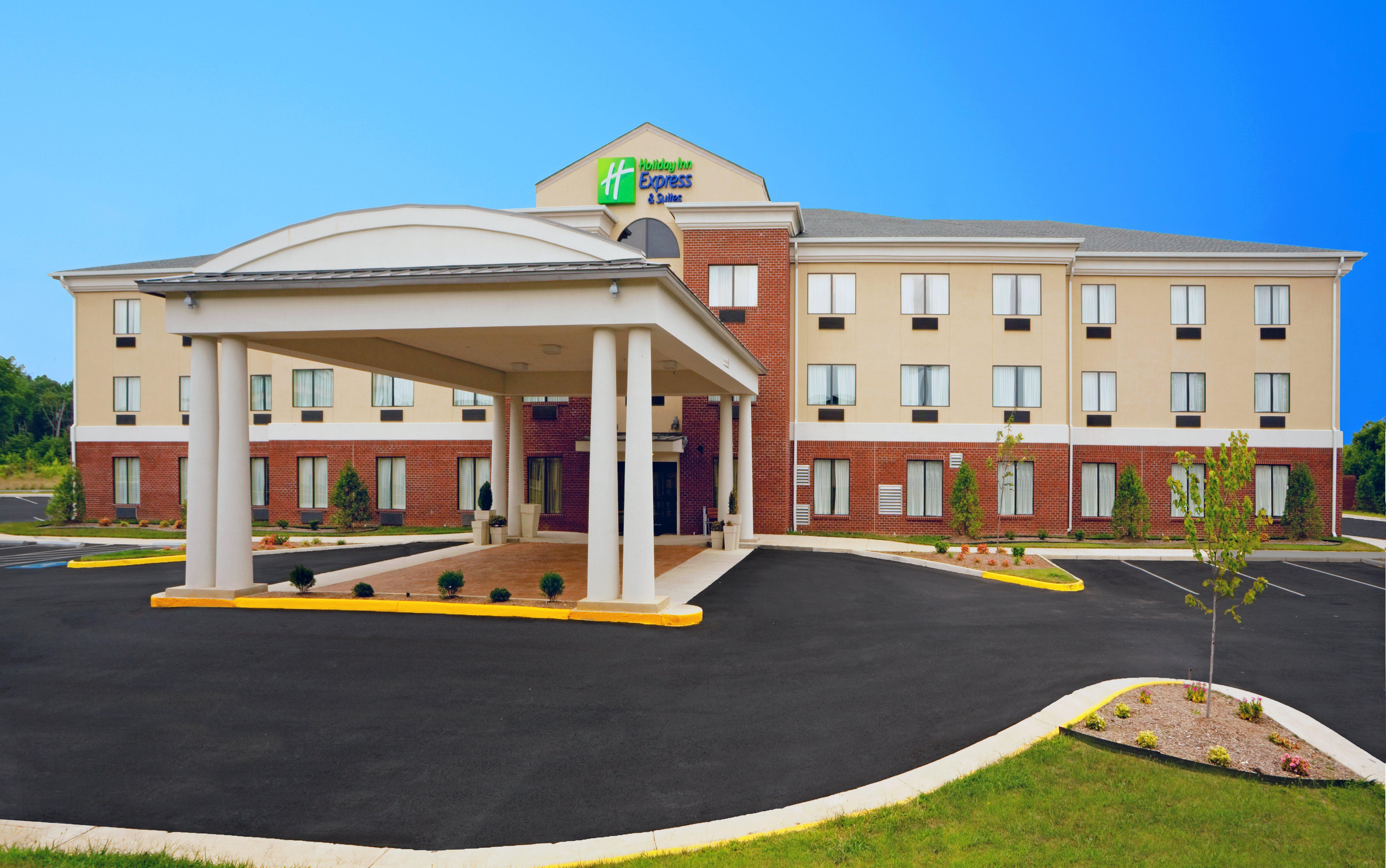 Holiday Inn Express Hotel & Suites Thornburg-S. Fredericksburg By Ihg Extérieur photo